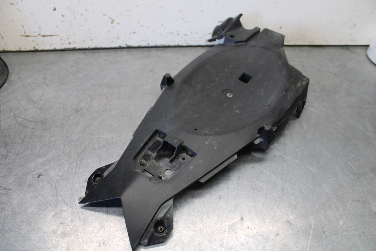 12-17 KAWASAKI ER-6N Z650 REAR BACK TAIL UNDERTAIL FAIRING COWL FENDER BB709