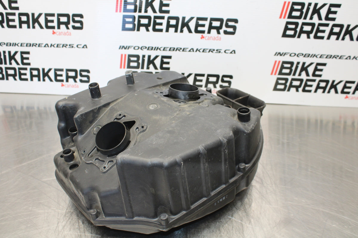 98-05 HONDA SUPER HAWK 1000 VTR1000F AIRBOX AIR INTAKE FILTER BOX BB152