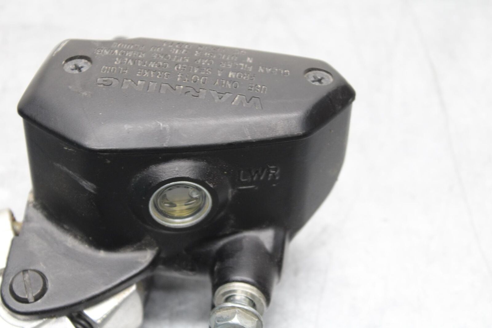 2014 Kawasaki Ninja 650 EX650E FRONT BRAKE MASTER CYLINDER w/ LEVER BB569