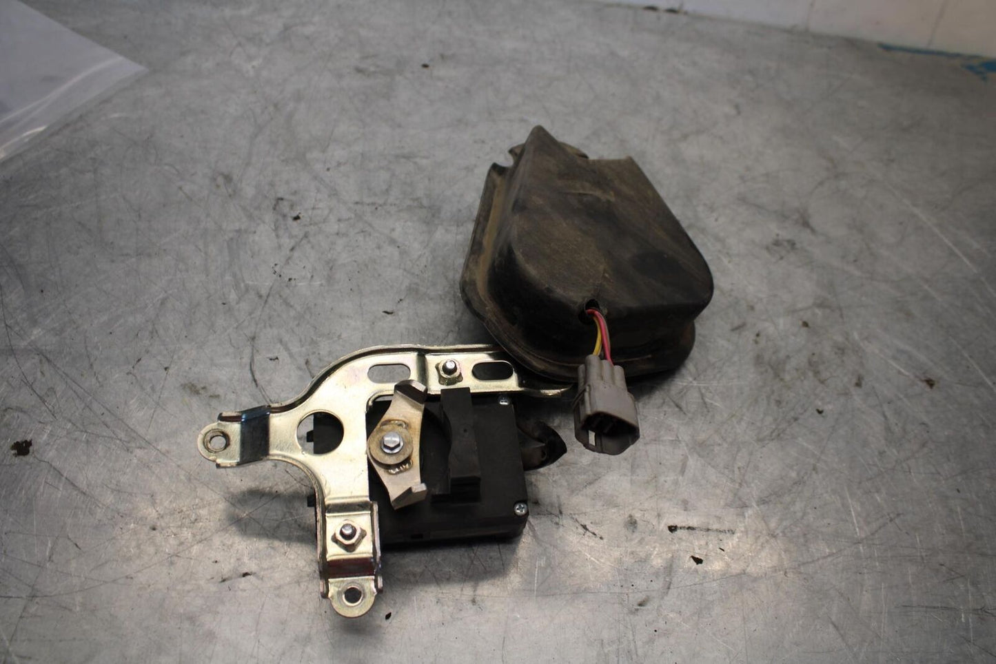 09-16 SUZUKI GSXR1000 EXHAUST VALVE SERVO MOTOR BB439