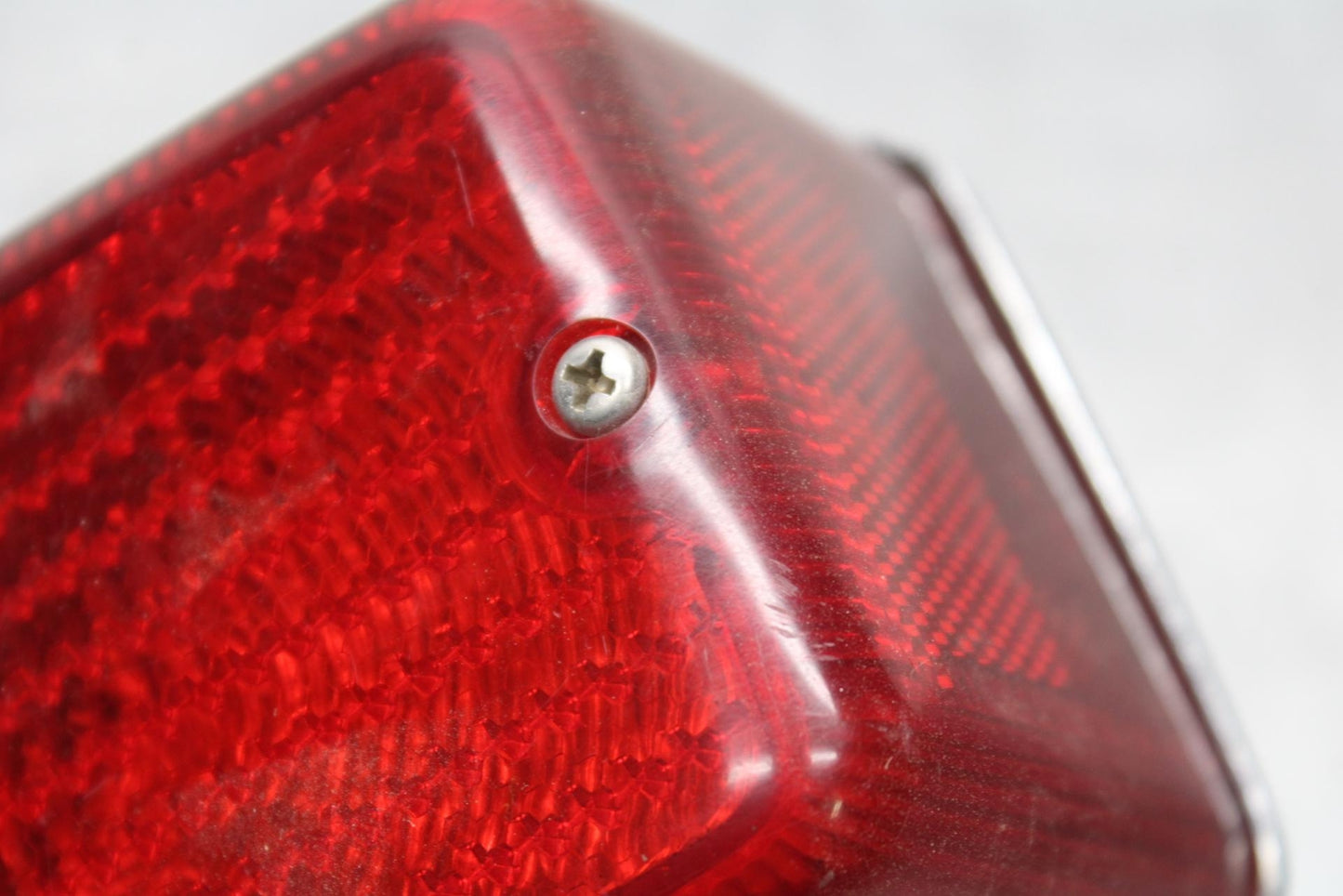1979 Yamaha XS1100 TAILLIGHT REAR TAIL BRAKE LIGHT 1A0-84711-60-00 BB572