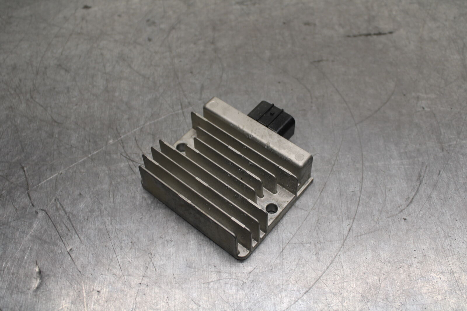 18-23 KAWASAKI NINJA 400 EX400 ABS RECTIFIER VOLTAGE REGULATOR BB747