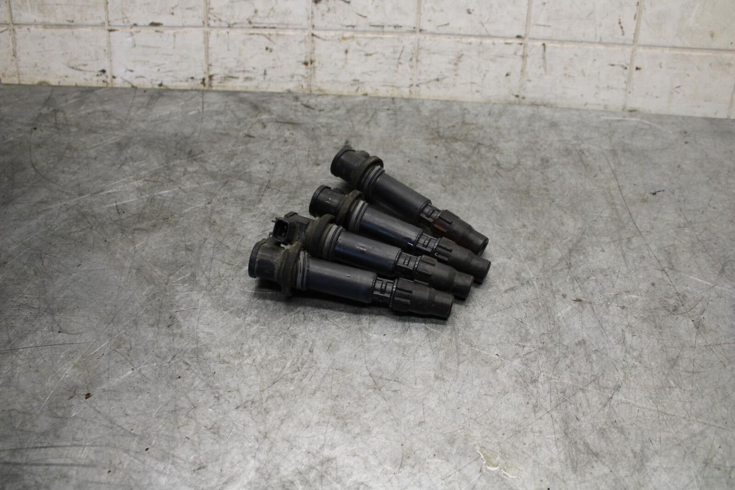 06-07 SUZUKI GSXR750 IGNITION COILS COIL SPARK PLUG CAPS 33410-02H00 BB543