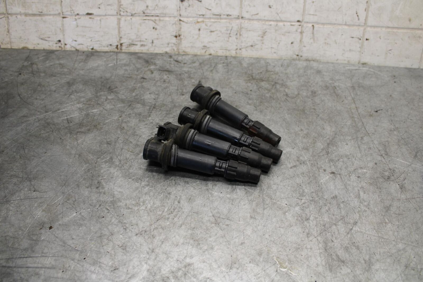 06-07 SUZUKI GSXR750 IGNITION COILS COIL SPARK PLUG CAPS 33410-02H00 BB543
