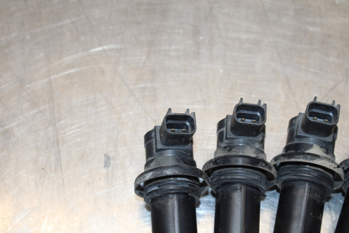 04-05 YAMAHA YZF R1 IGNITION COILS COIL SPARK PLUG CAPS BB173
