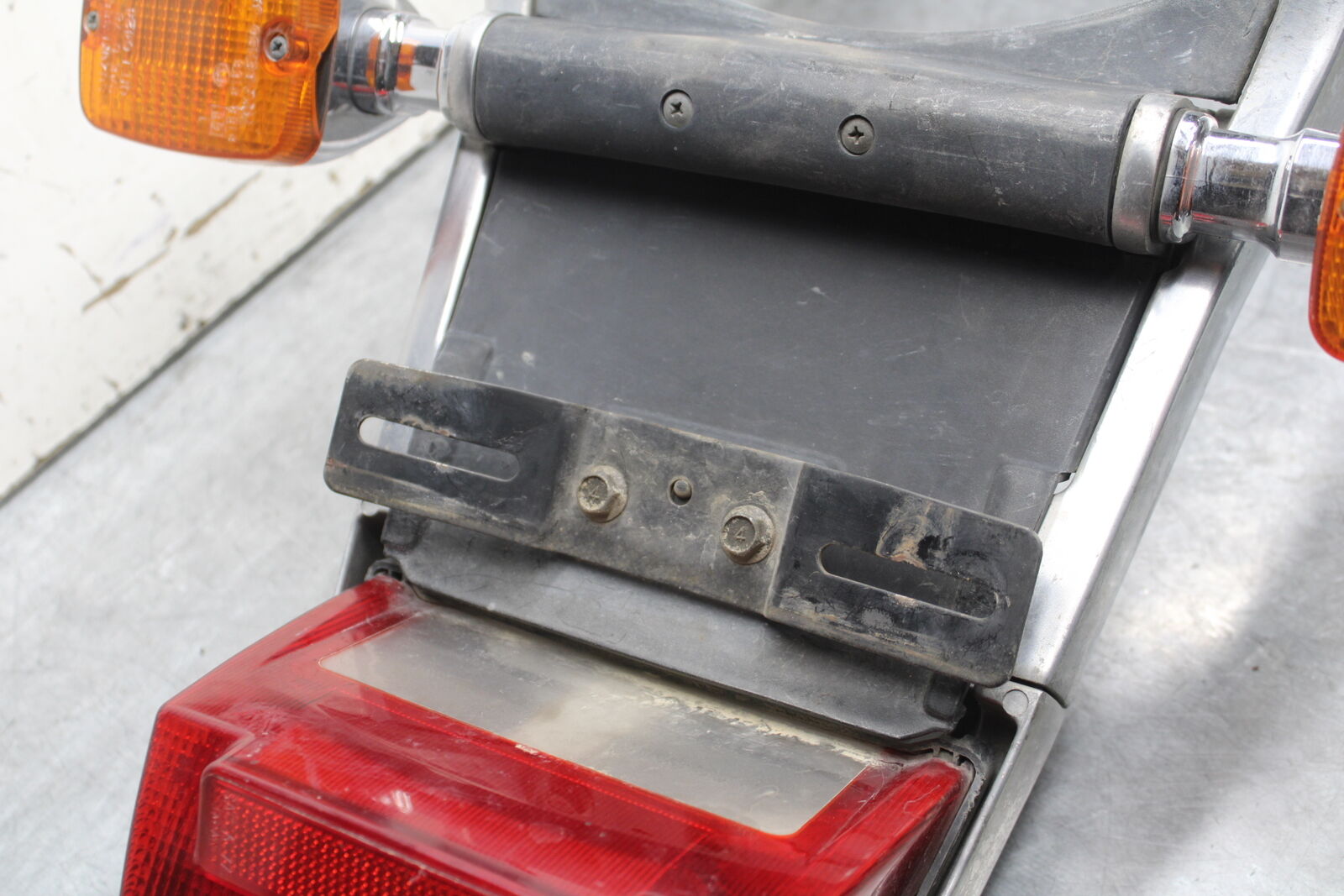 85-86 SUZUKI MADURA 1200 REAR BACK FENDER SUPPORT FRAME SUBFRAME  BB691