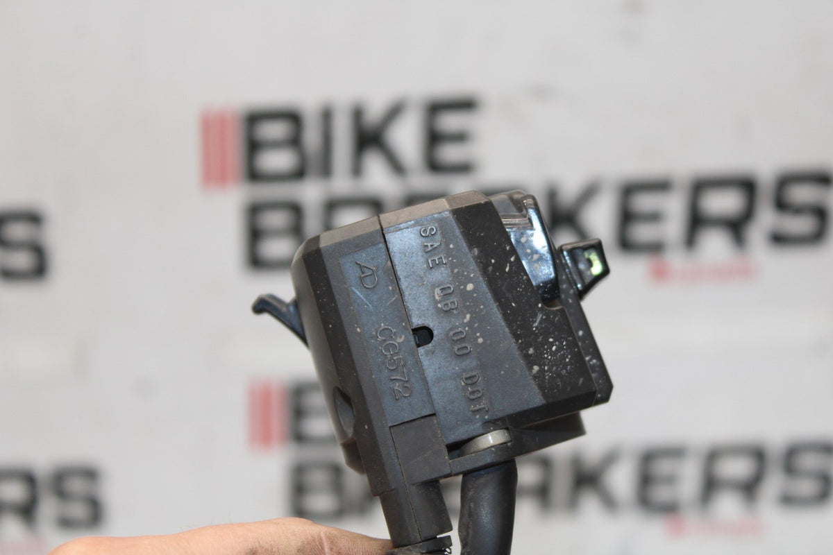 05 DUCATI SUPERSPORT 800 LEFT CLIP ON HORN SIGNALS SWITCHES/ CHOKE CABLE BB913
