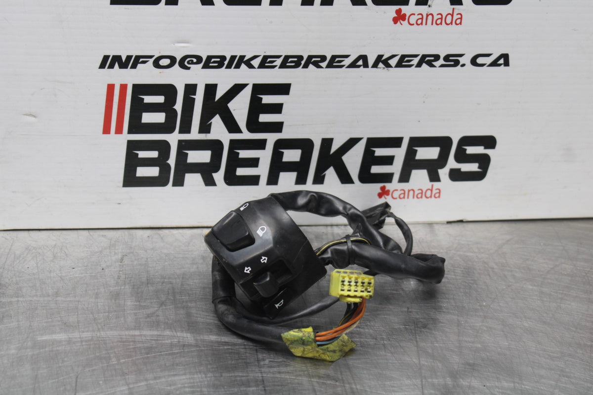 03 SUZUKI SV650 LEFT CLIP ON HANDLE HORN SIGNALS SWITCH SWITCHES BB846