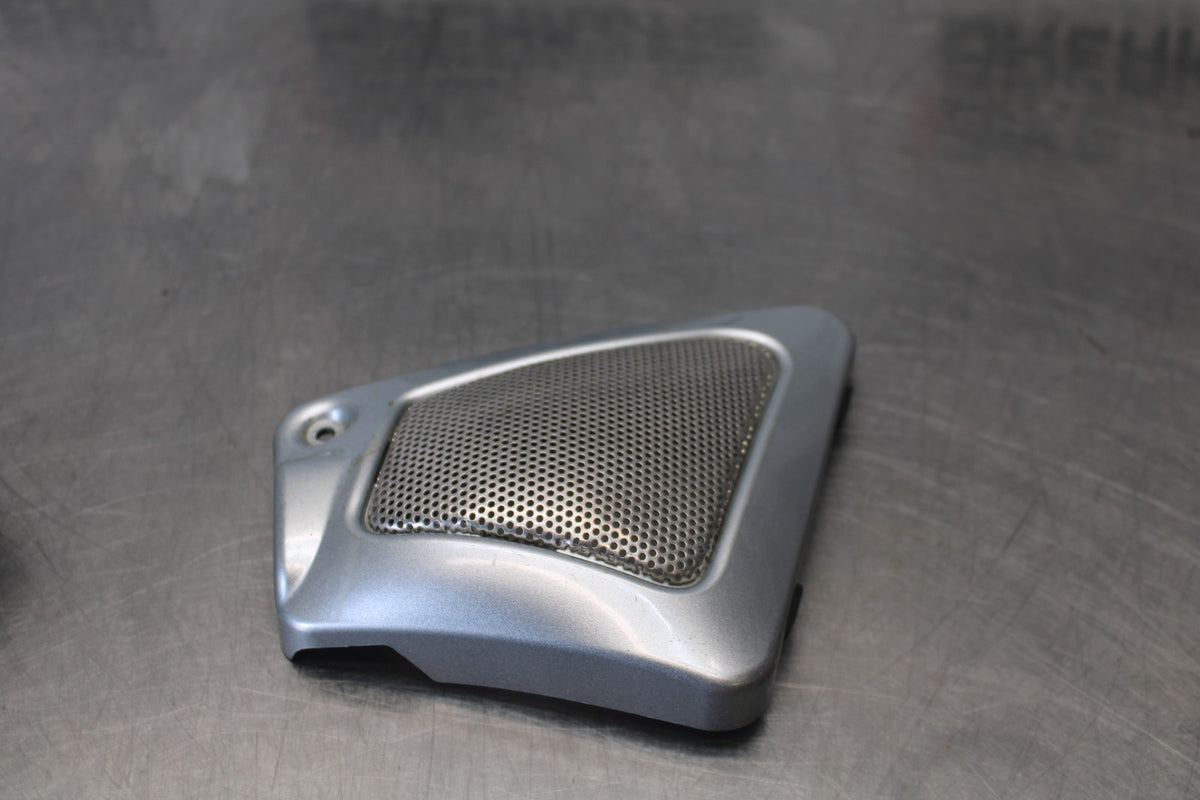 09-17 HARLEY-DAVIDSON V-ROD FRAME COVER COWL SET PAIR BB886