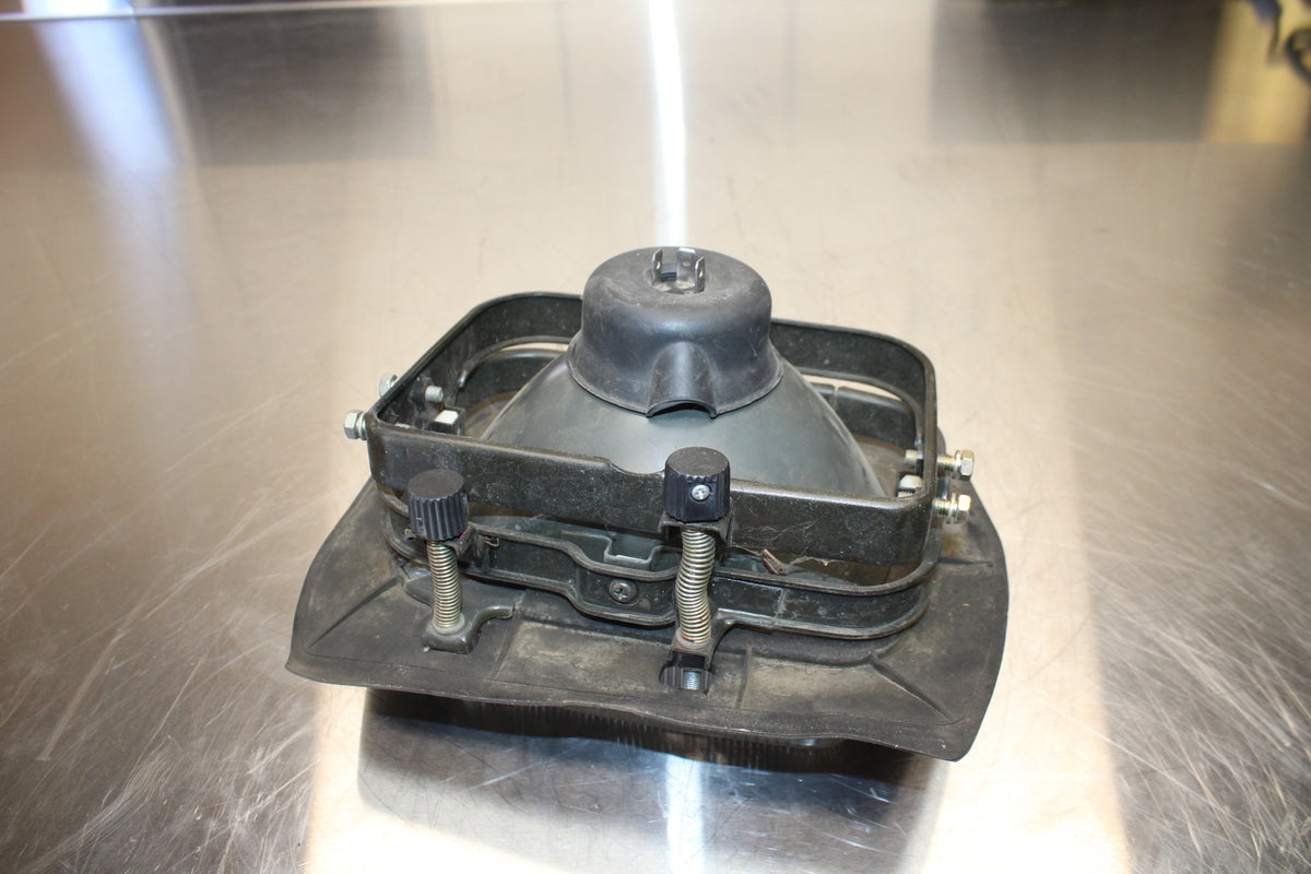 86 SUZUKI GS750ES FRONT HEADLIGHT HEAD LIGHT LAMP BB140