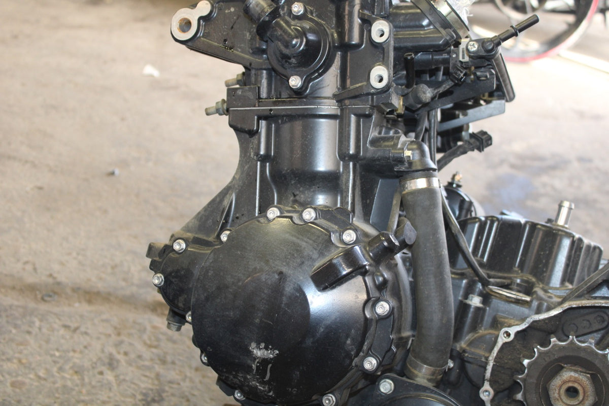 05-08 TRIUMPH SPEED TRIPLE 1050 ENGINE MOTOR BB933