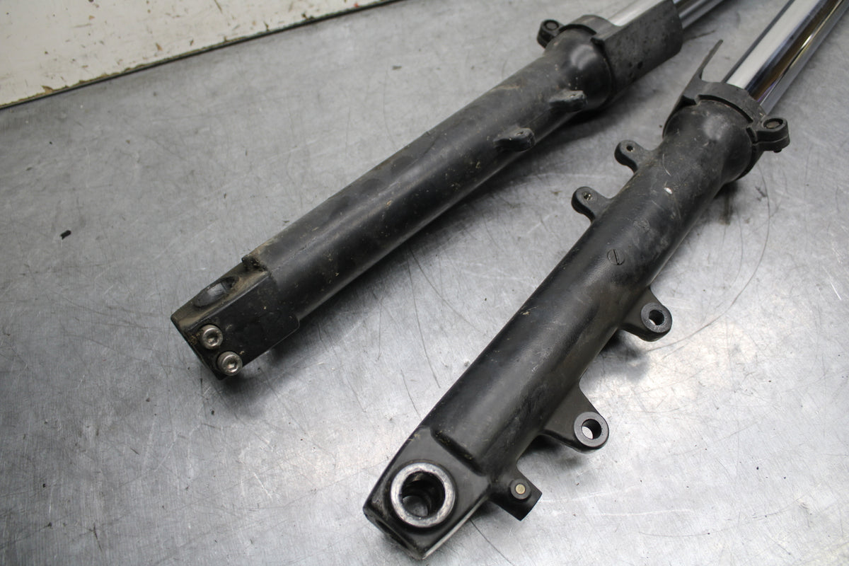 03-04 TRIUMPH DAYTONA 600 FRONT FORKS SHOCK SUSPENSION SET PAIR BB745