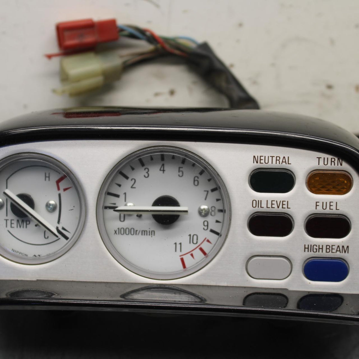 93-07 YAMAHA VMAX 1200 GAUGES METER TACH BB634