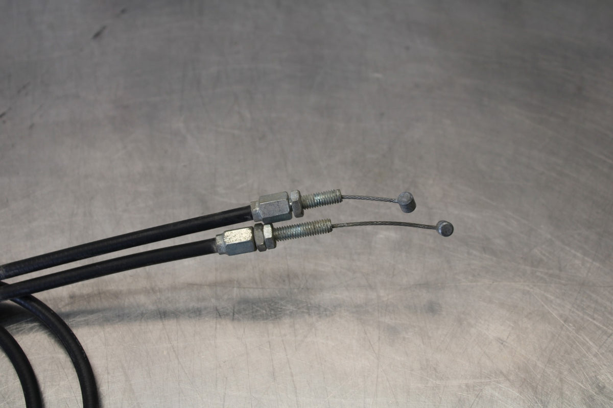 03-08 HONDA VTX1300C THROTTLE CABLES LINES BB868