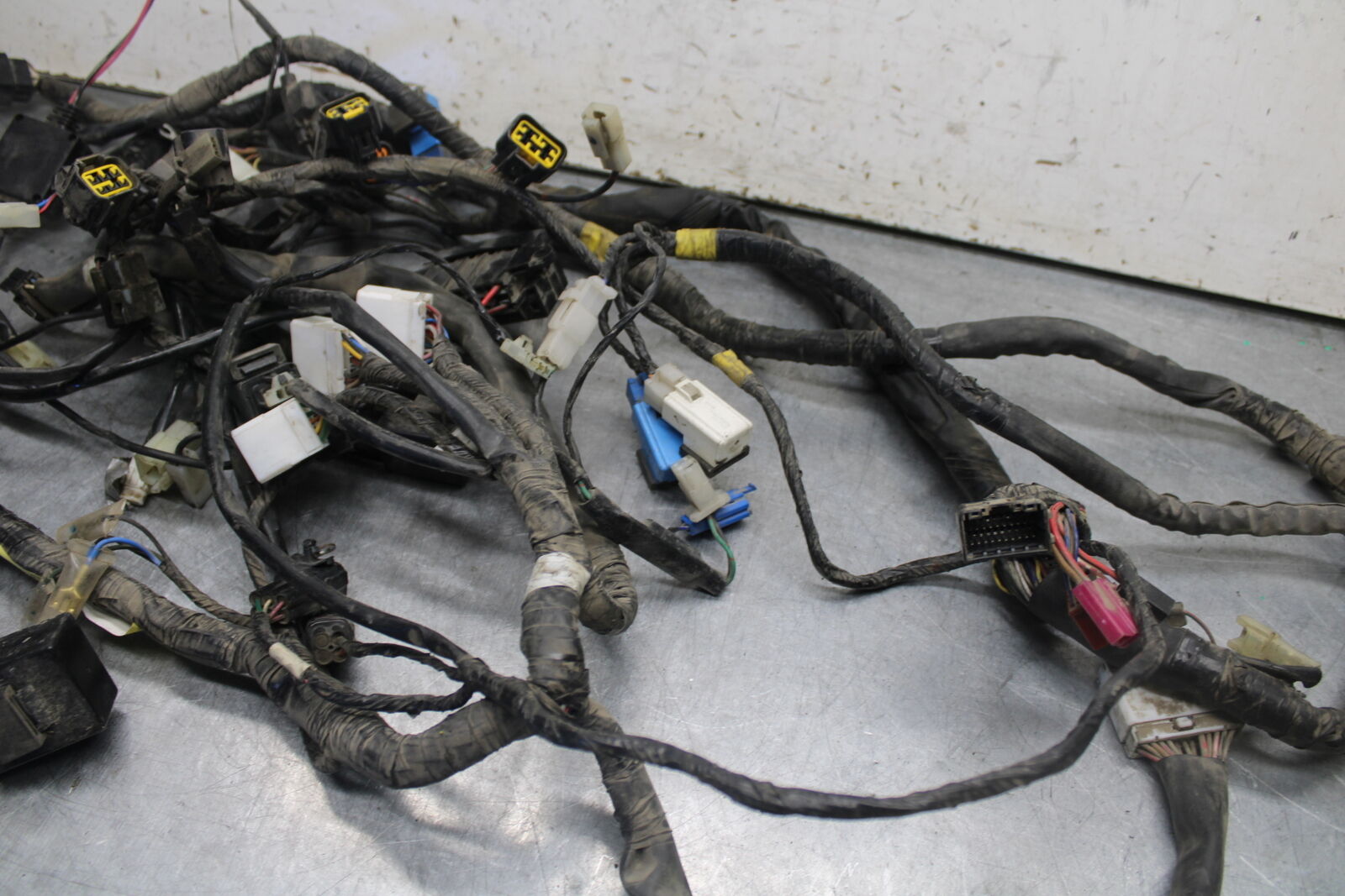 05-06 YAMAHA ROYAL STAR MAIN ENGINE WIRING HARNESS MOTOR WIRE LOOM BB697
