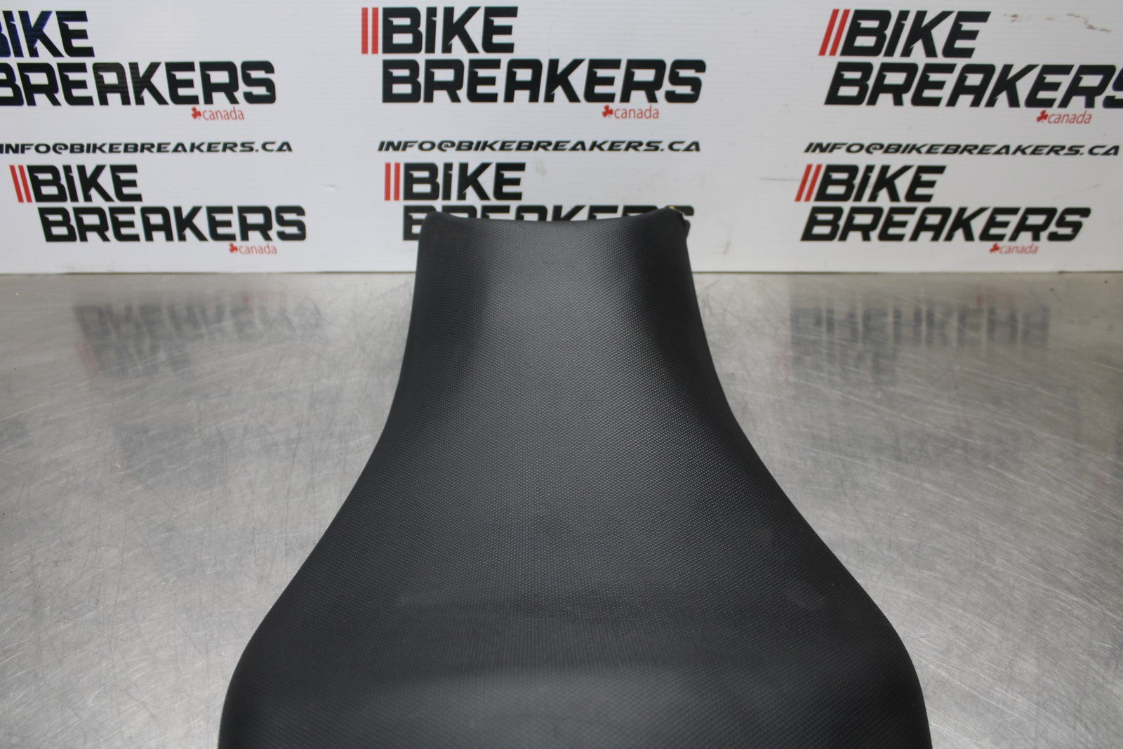 09-10 KAWASAKI ER-6N FRONT REAR SEAT SADDLE BB205