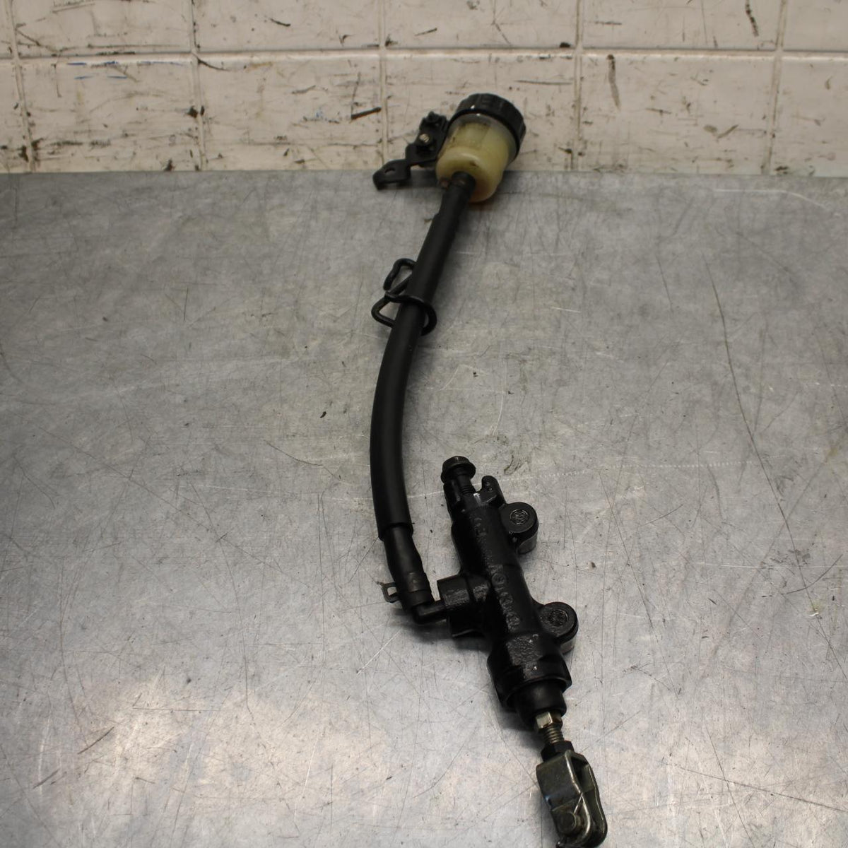 2015 Kawasaki Ninja 300 EX300 REAR BACK BRAKE MASTER CYLINDER W RESERVOIR BB61