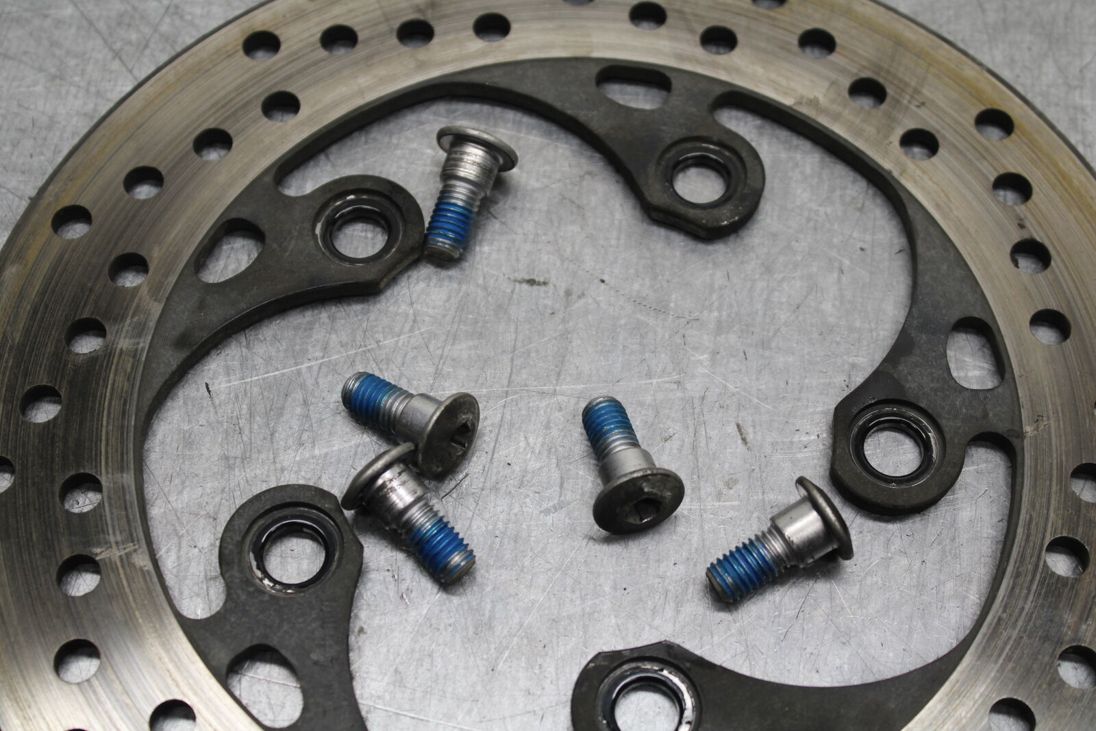 11-24 SUZUKI GSXR750 REAR ROTOR BACK BRAKE DISC 69211-18G00 BB714