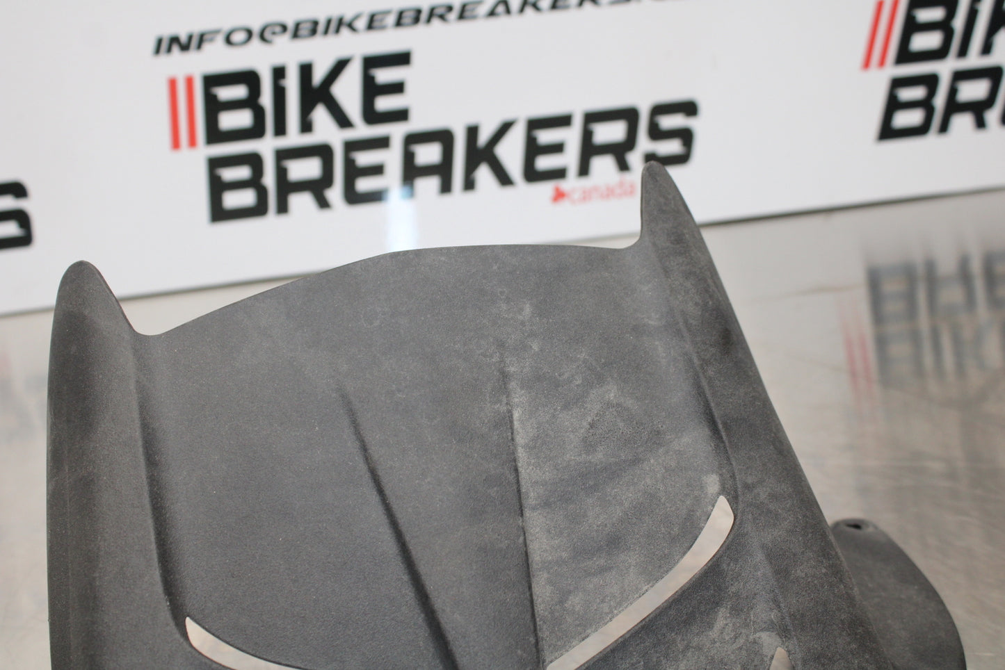 13-18 KAWASAKI NINJA ZX6R REAR BACK WHEEL TIRE HUGGER FENDER BB143