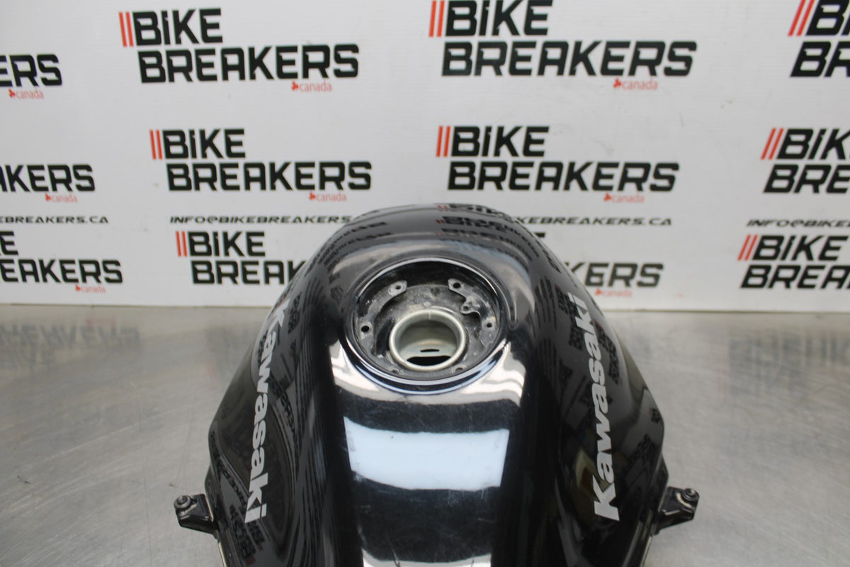 08-12 KAWASAKI NINJA 250R EX250J GAS TANK FUEL CELL PETROL RESERVOIR BB784