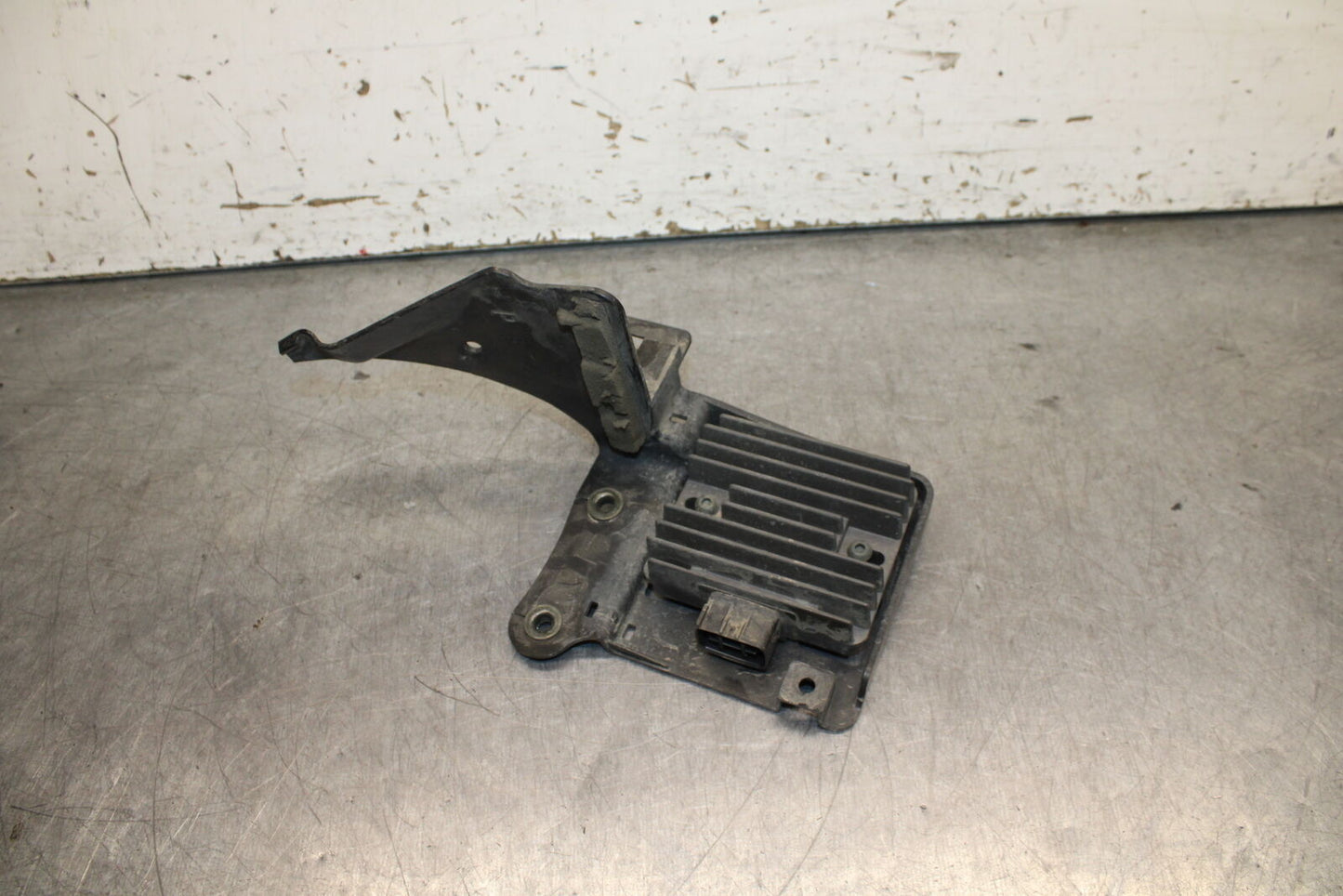06-07 YAMAHA YZF R6 RECTIFIER VOLTAGE REGULATOR BB742