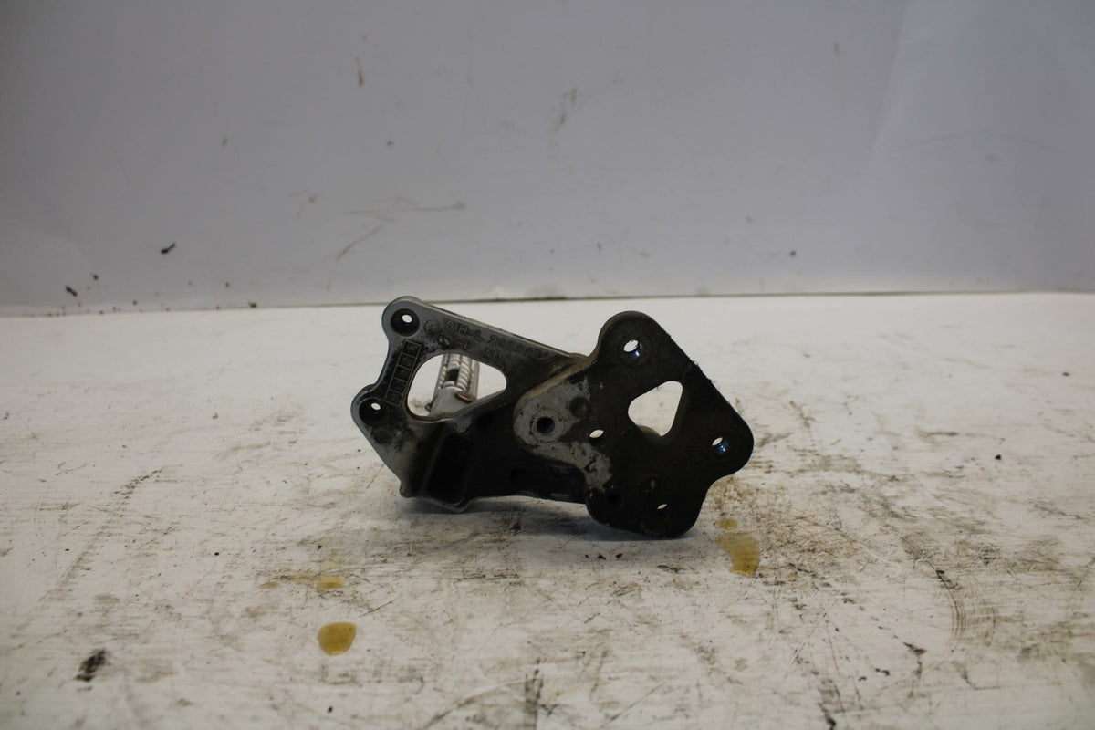 06-07 SUZUKI GSXR600 LEFT REARSET REAR SET DRIVER FOOT PEG REST STOP BB275