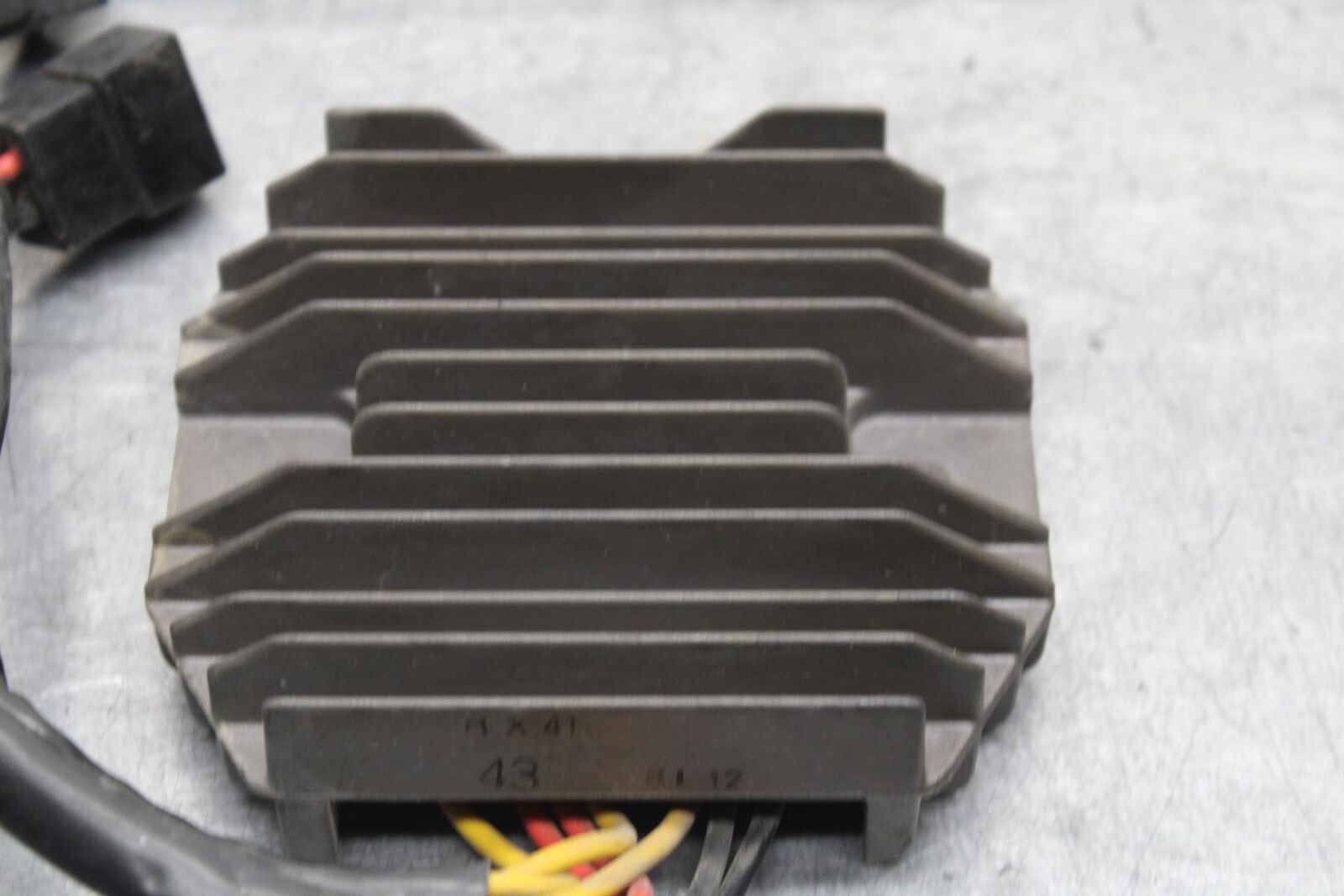 08-11 TRIUMPH SPEED TRIPLE RECTIFIER VOLTAGE REGULATOR BB102