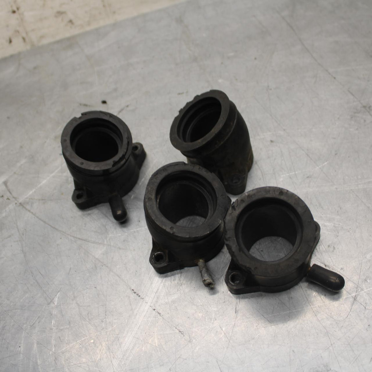 1979 Yamaha XS1100S INTAKE MANIFOLD BB510