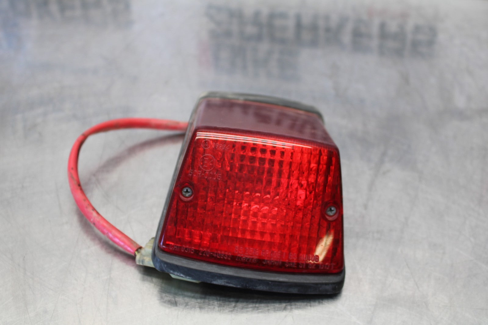 08-18 KAWASAKI KLR650 REAR TAIL TAILLIGHT BACK BRAKE LIGHT BB183