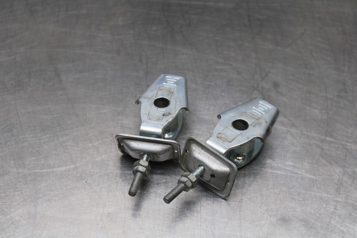 08 HONDA CBR125R SWINGARM CHAIN TENSIONER ADJUSTMENT BRACKETS  BB839