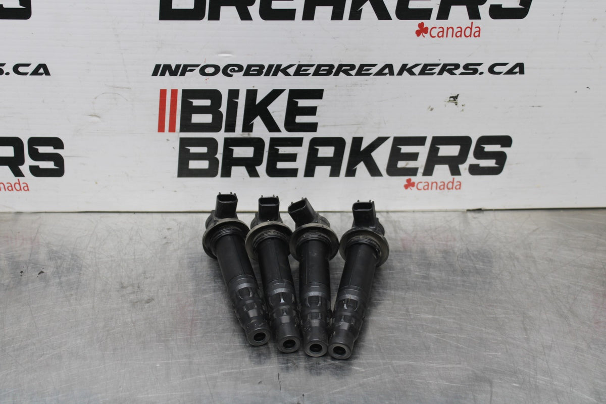 18 YAMAHA YZF R1  IGNITION COILS COIL SPARK PLUG CAPS BB838