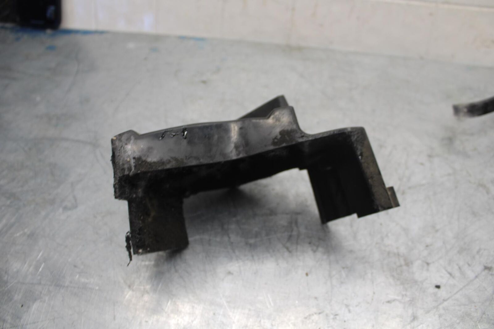 07-08 YAMAHA YZF R1 ENGINE SPROCKET COVER BB425