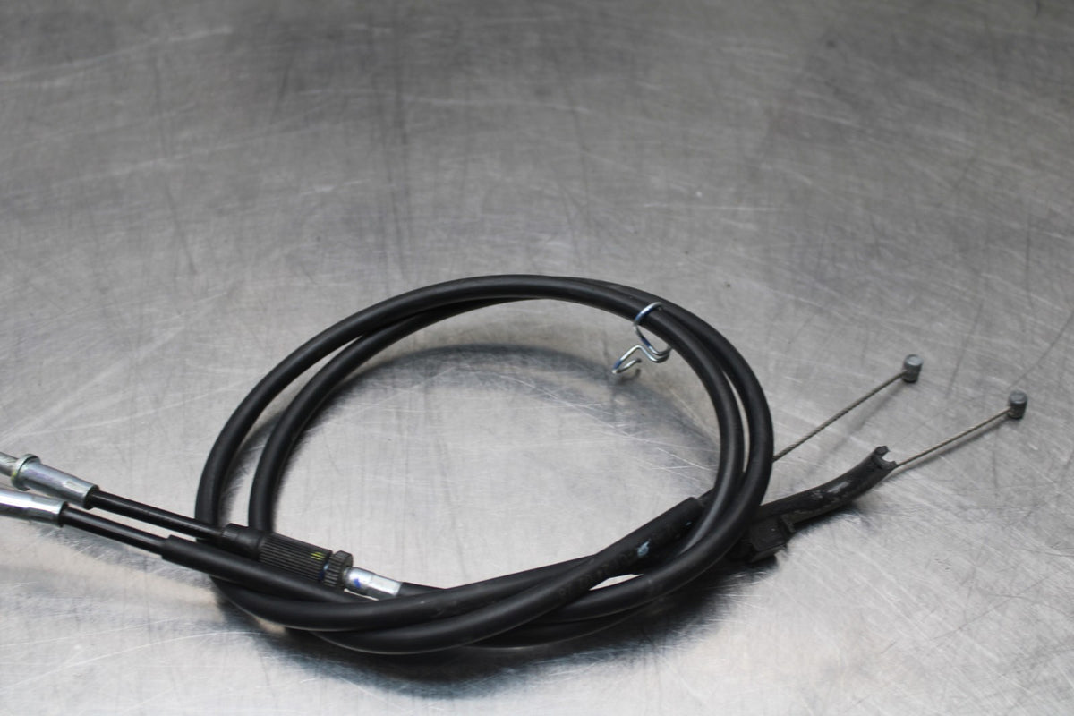 24 KAWASAKI NINJA 500 ABS THROTTLE CABLES LINES BB818