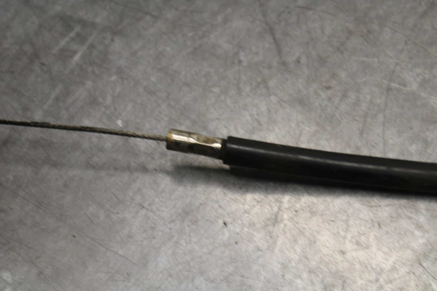 07-08 YAMAHA YZF R1 CLUTCH CABLE LINE BB724