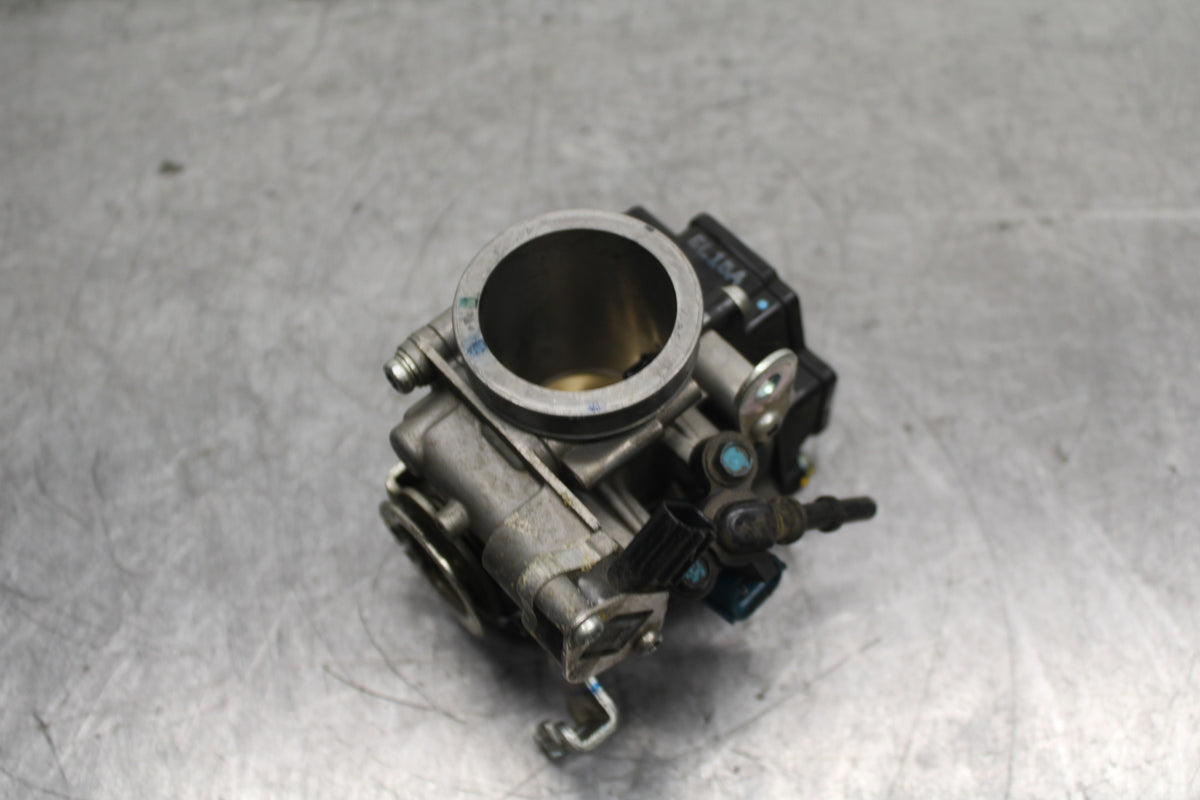 15-19 HONDA CBR300R MAIN FUEL INJECTORS / THROTTLE BODIES  BB112