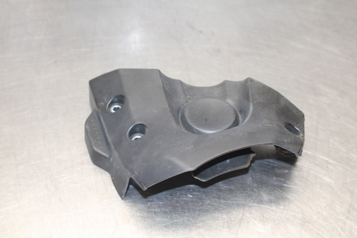 14-17 YAMAHA FZ07 ENGINE SPROCKET COVER BB843