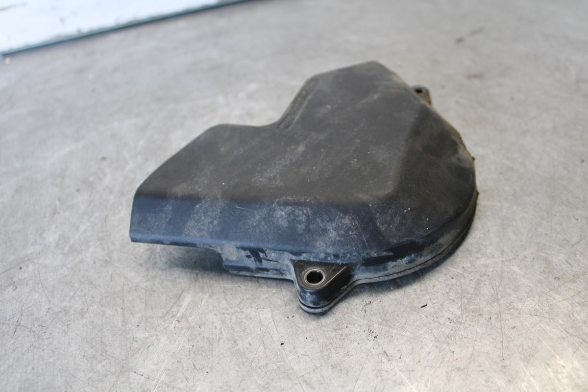 03-04 HONDA CBR600RR ENGINE SPROCKET COVER 11350-MEE-670 BB661
