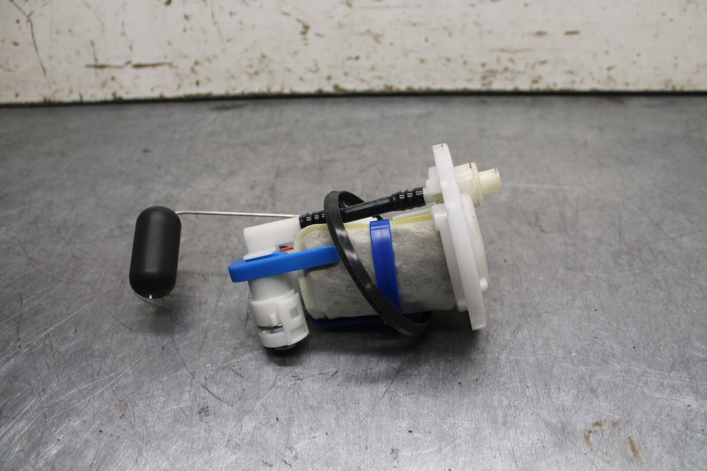 15-17 YAMAHA YZF R3 FUEL PUMP GAS PETROL SENDER UNIT BB111