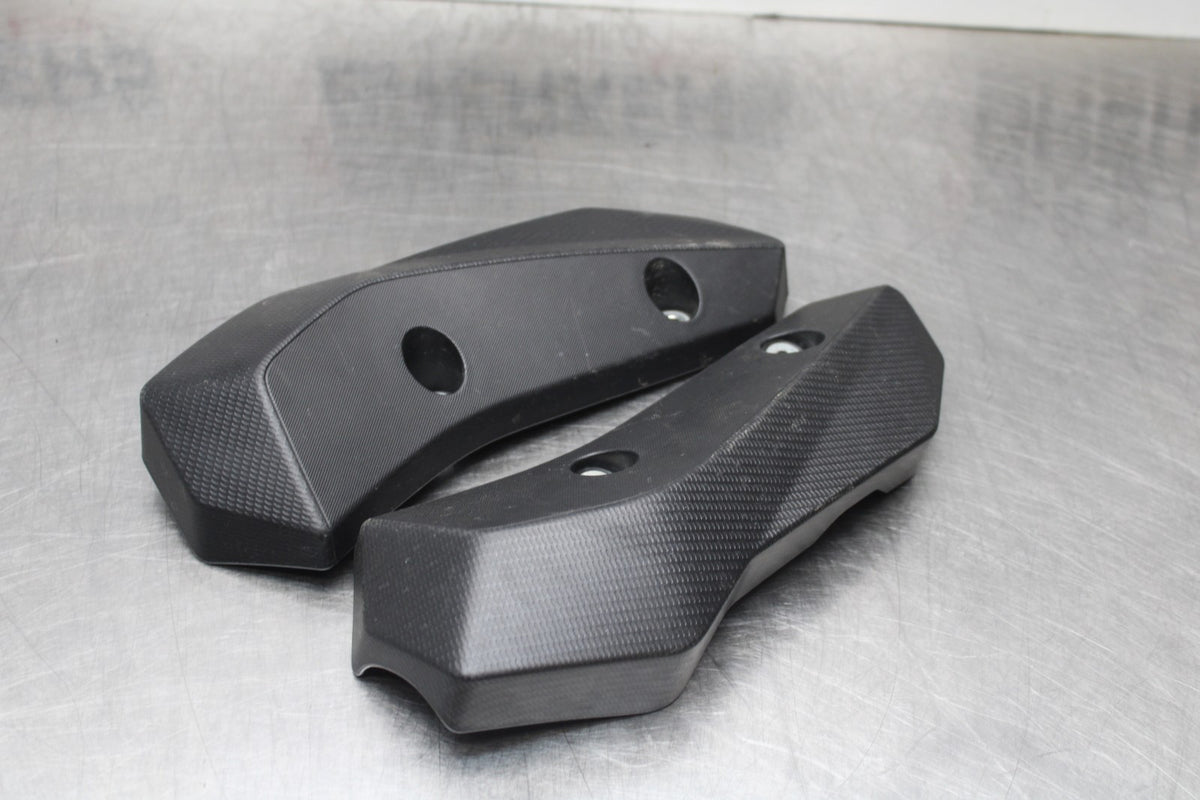 14-17 YAMAHA FZ07 ENGINE RADIATOR COOLER SIDE COVER GUARDS BB843