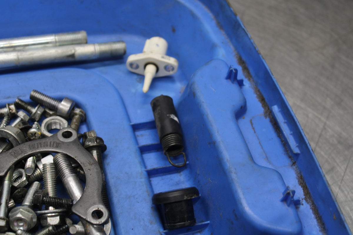 05-06 HONDA CBR600RR MOUNTING BOLTS HARDWARE SCREWS BB893
