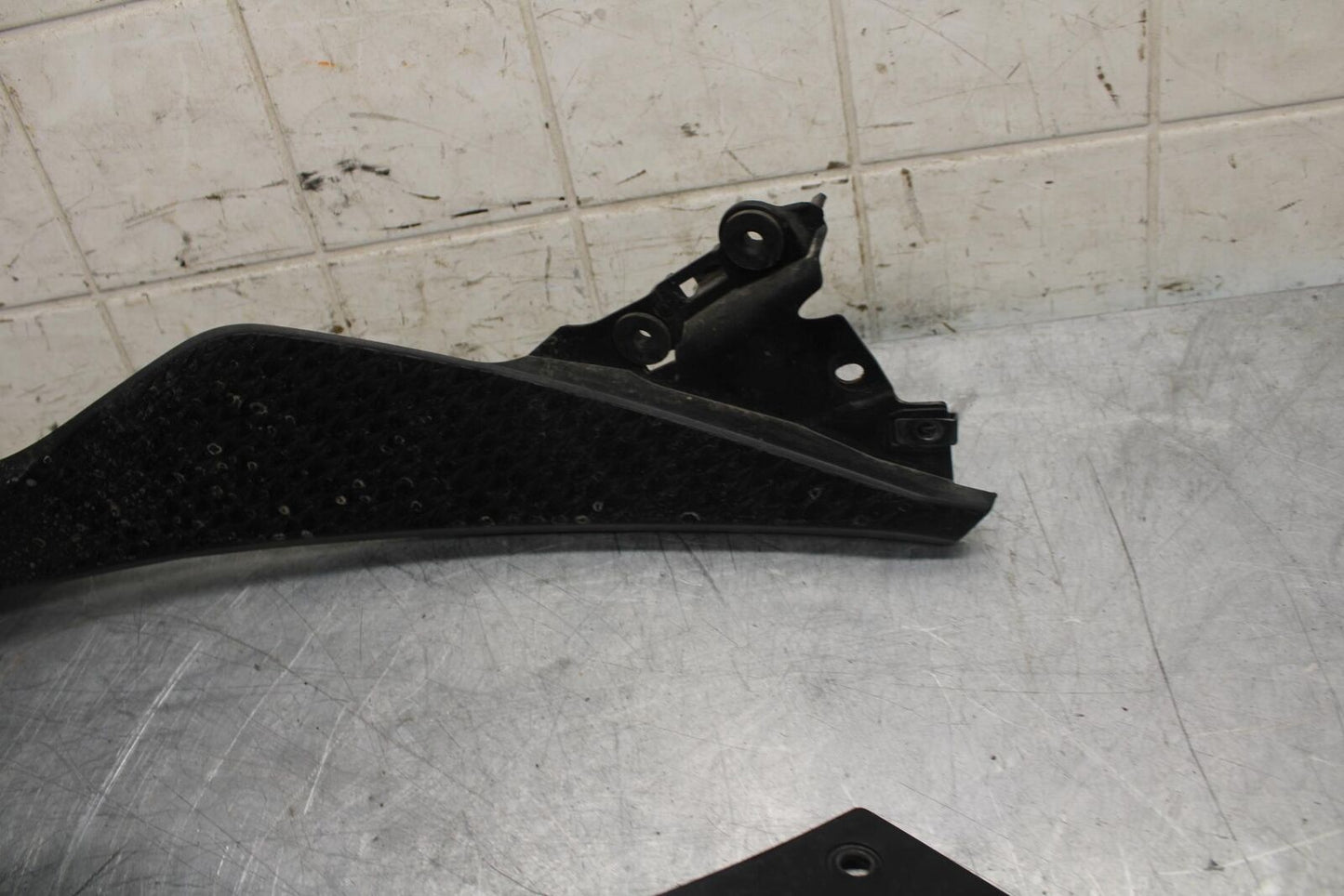 2013 Kawasaki Ninja 300  ABS RIGHT LEFT GAS FUEL TANK PANELS COVERS TRIM BB518