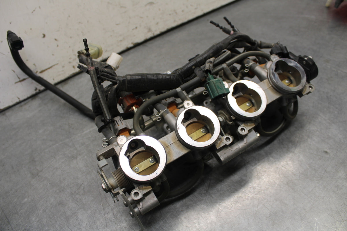 09-15 YAMAHA FZ6R MAIN FUEL INJECTORS / THROTTLE BODIES 20S-13750-00-00 BB686