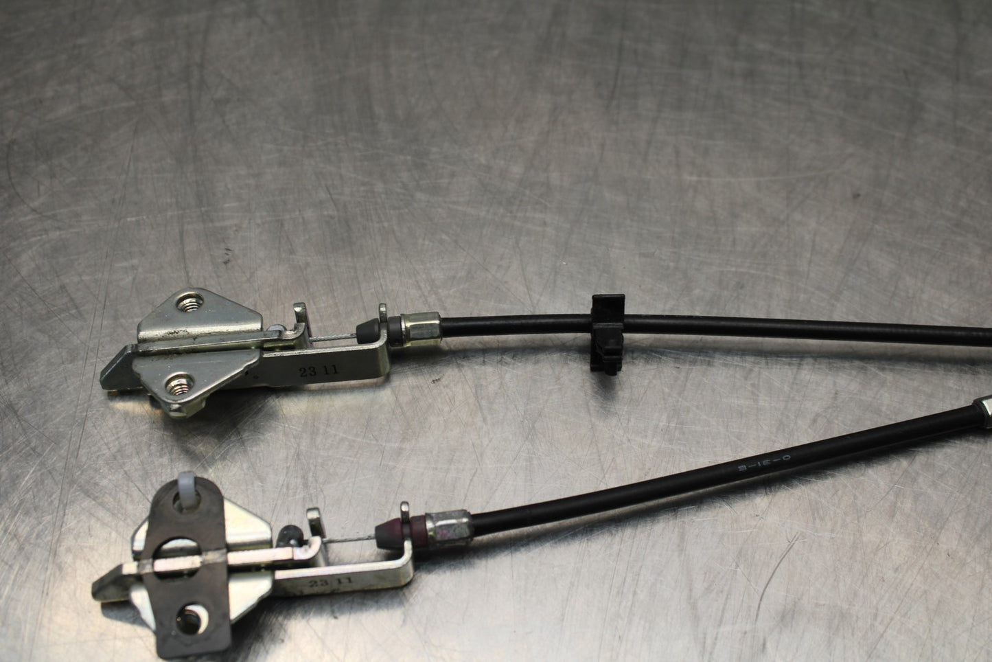 21-23 KAWASAKI NINJA ZX6R REAR PASSENGER SEAT LATCH LOCK ASSEMBLY BB179