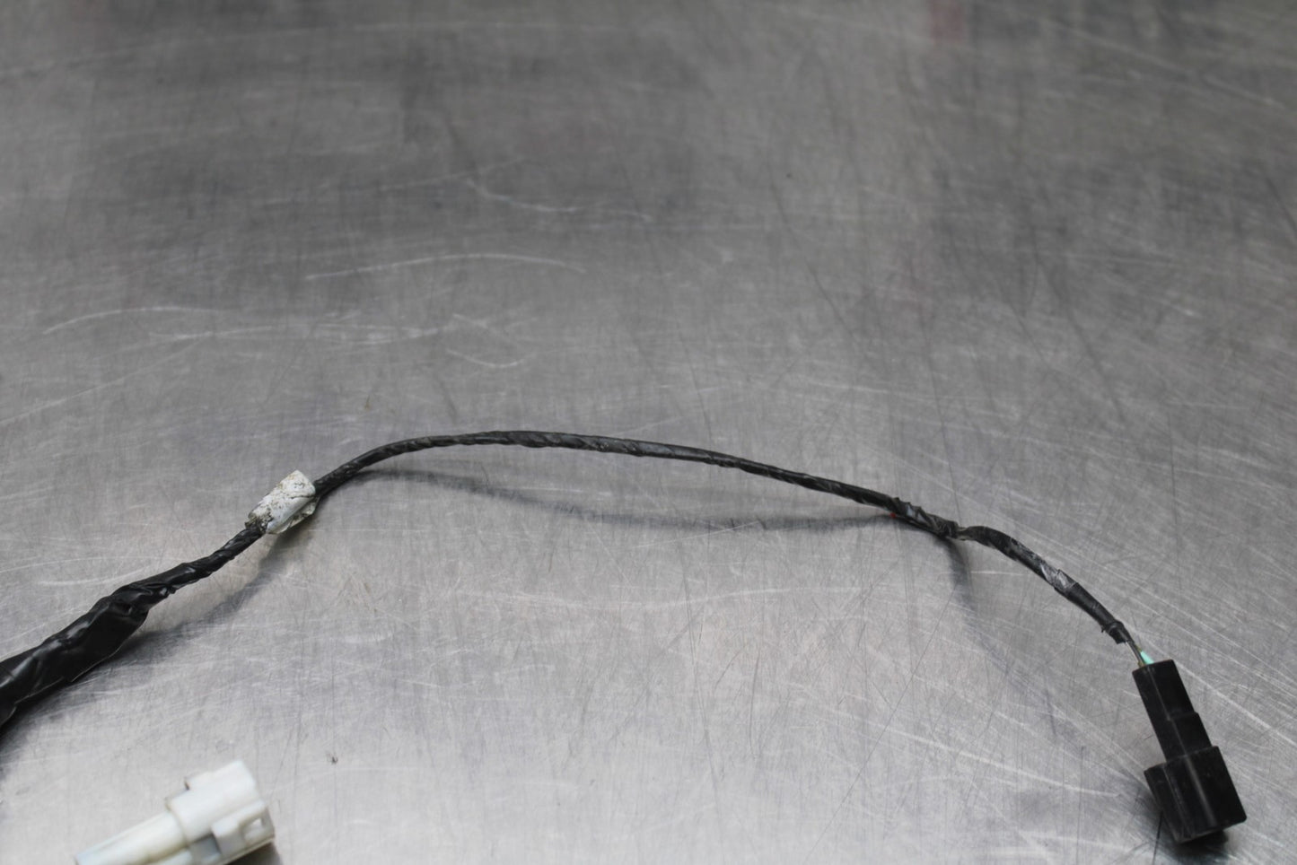 08-10 SUZUKI GSXR 600 TAIL LIGHT WIRING HARNESS MOTOR WIRE LOOM BB202