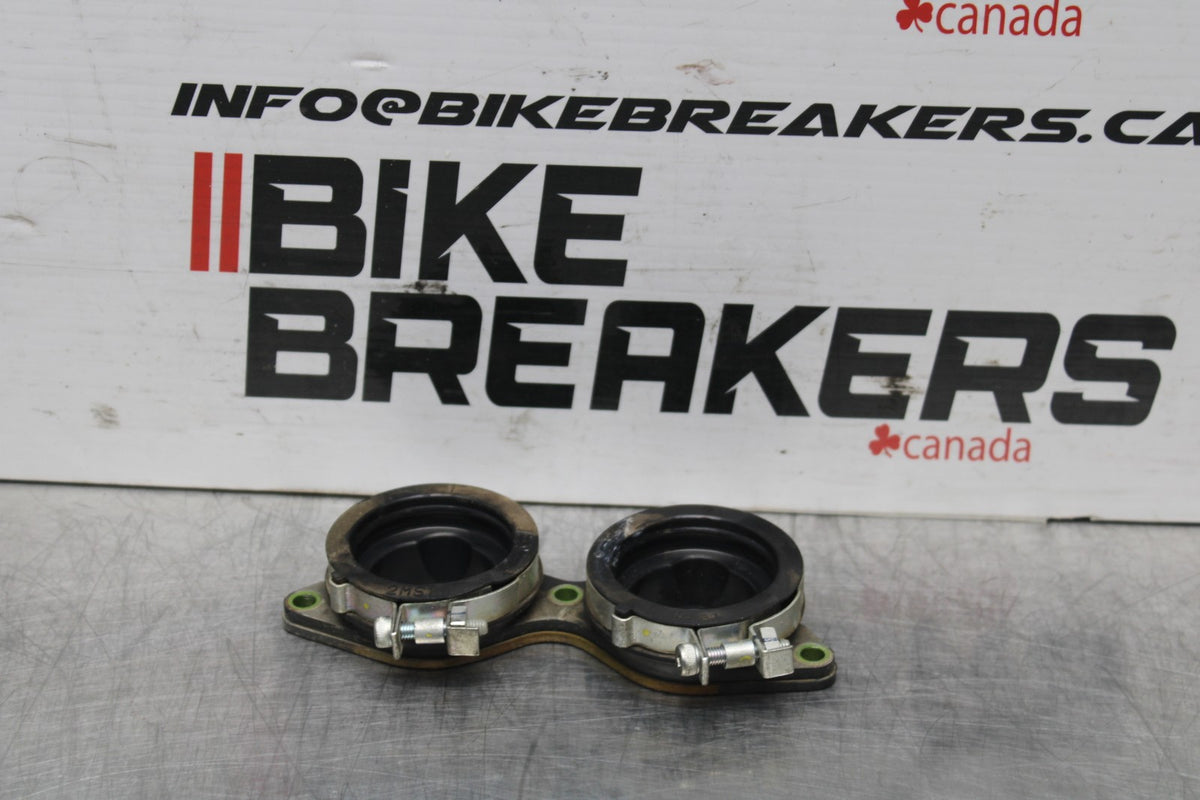 17-18 YAMAHA YZF R3 AIR INTAKE BOOTS BB813