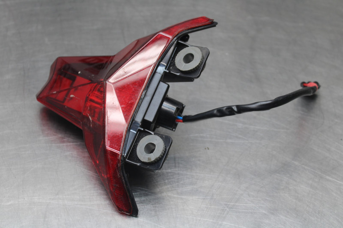 23-24 KAWASAKI ZX4R ZX 4RR ZX4 RR REAR TAIL TAILLIGHT BACK BRAKE LIGHT BB827