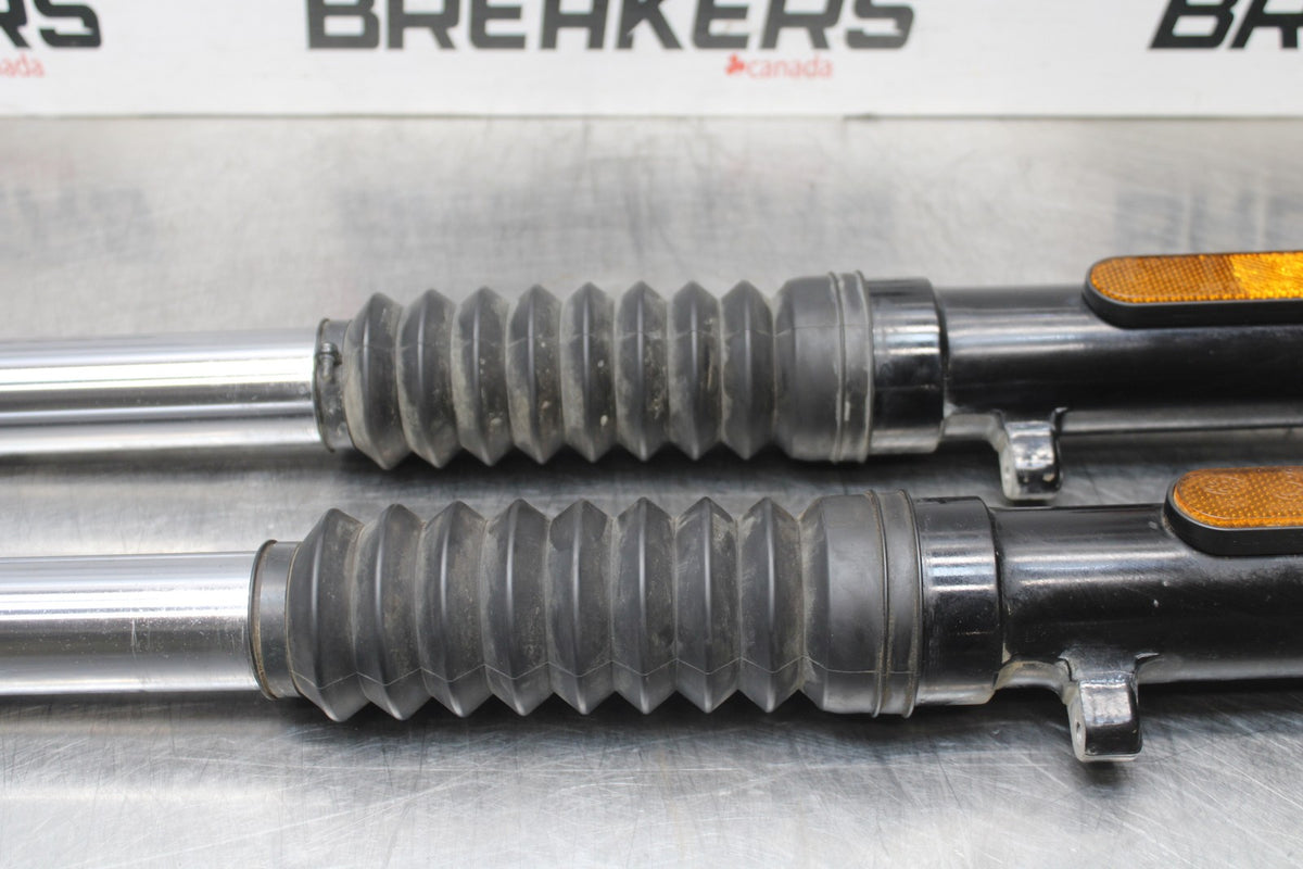 19 MOTO GUZZI V7 III FRONT FORKS SHOCK SUSPENSION SET PAIR BB831