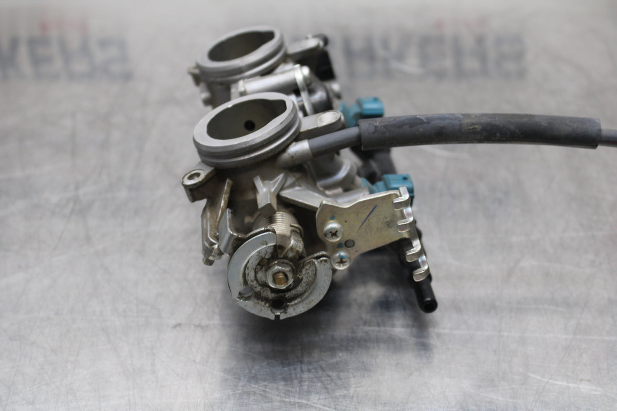 14-17 YAMAHA FZ07 MAIN FUEL INJECTORS / THROTTLE BODIES BB162