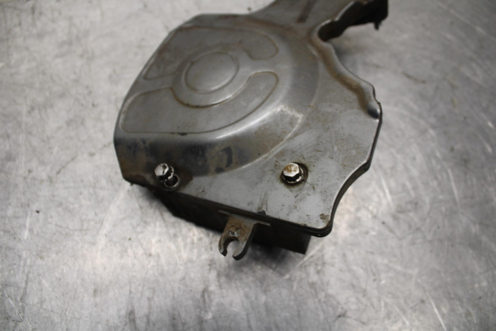 00-01 KAWASAKI ZZR600 ENGINE SPROCKET COVER BB31