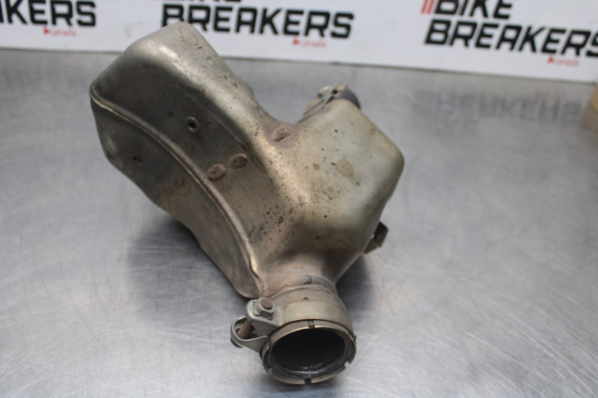 13-18 KAWASAKI NINJA ZX6R EXHAUST MIDPIPE MID MIDDLE PIPE BB735